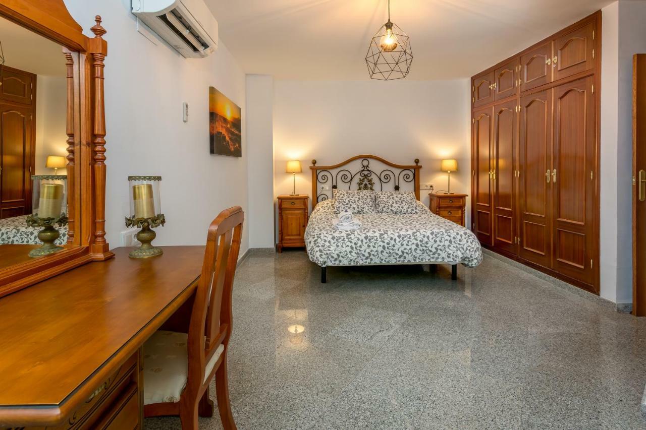 Sf Carihuela Luxury Suite Торремолінос Екстер'єр фото